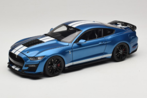 Ford Mustang Shelby GT500 S550 Atlas Blue Metallic IXO 1:18 18RDC244-FO Metāls