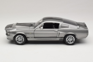 Ford Mustang Shelby GT500 Eleanor Shelby Collectibles 1:18 9081 Metāls — attēls 4 no 8