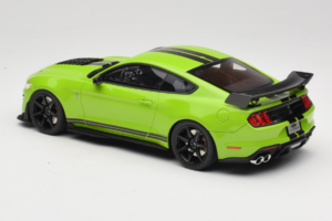 Ford Mustang Shelby GT500 S550 Zaļš GT Spirit 1:18 GT803 Sveķi — attēls 5 no 6