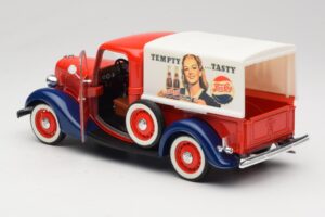 Ford Pickup Truck Pepsi-Cola Solido 1:18 99053 Metāls — attēls 5 no 8