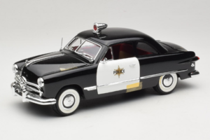 Ford Policijas Auto Anson 1:18 6254 Metāls