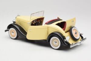 Ford Roadster Dearborn Yellow Solido 1:18 8008 Metāls — attēls 5 no 8