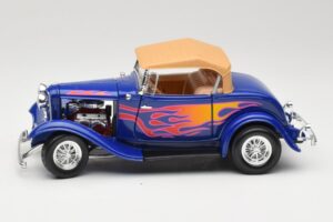 Ford Roadster Street Rod Zils with Fire Road Signature 1:18 92249 Metāls — attēls 4 no 8