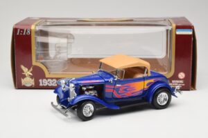 Ford Roadster Street Rod Zils with Fire Road Signature 1:18 92249 Metāls — attēls 8 no 8