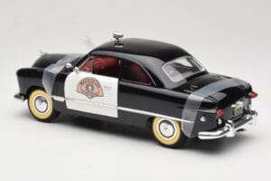 Ford Sedan Washington State Police Solido 1:18 8158 Metāls — attēls 7 no 8