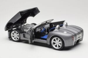 Shelby Cobra Kabriolets Grey Metallic Hot Wheels 1:18 G7220 Metāls — attēls 5 no 8