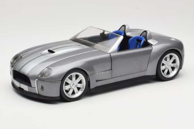 Shelby Cobra Kabriolets Grey Metallic Hot Wheels 1:18 G7220 Metāls