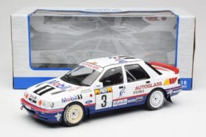 Ford Sierra RS Cosworth 4x4 #3 M. Biasion / T. Siviero Rally Monte Carlo 1992 MCG 1:18 MCG18355R Metāls — attēls 6 no 6
