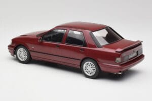 Ford Sierra RS Cosworth 4x4 Sarkans MCG 1:18 MCG18354 Metāls — attēls 5 no 6