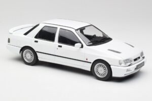 Ford Sierra RS Cosworth 4x4 Balts MCG 1:18 MCG18353 Metāls — attēls 4 no 6