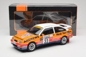 Ford Sierra RS Cosworth #33 R. Brookes RAC Rally 1989 IXO 1:18 18RMC115 Metāls — attēls 6 no 6