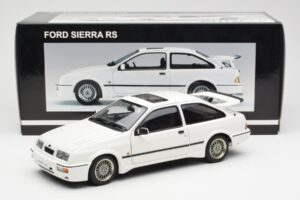Ford Sierra RS Cosworth Balts AUTOart 1:18 72862 Metāls — attēls 8 no 8