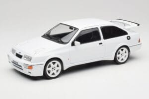 Ford Sierra RS Cosworth Balts IXO 1:18 18CMC121 Metāls