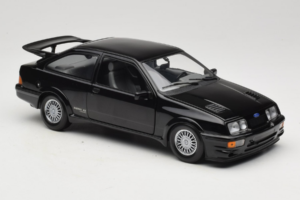 Ford Sierra RS Cosworth Melns Minichamps 1:18 150084001 Metāls — attēls 6 no 8