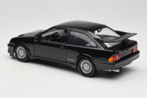 Ford Sierra RS Cosworth Melns Minichamps 1:18 150084001 Metāls — attēls 7 no 8