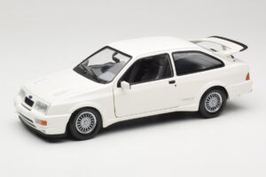 Ford Sierra RS Cosworth Balts Minichamps 1:18 150084000 Metāls