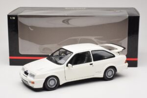 Ford Sierra RS Cosworth Balts Minichamps 1:18 150084000 Metāls — attēls 8 no 8