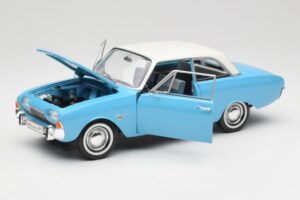 Ford Taunus 12M P1 Taunus Blue Revell 1:18 08880 Metāls — attēls 2 no 8