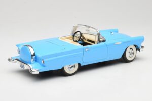 Ford Thunderbird Kabriolets Zils Road Signature 1:18 92358 Metāls — attēls 3 no 8