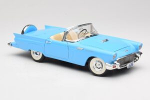 Ford Thunderbird Kabriolets Zils Road Signature 1:18 92358 Metāls — attēls 6 no 8