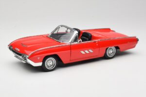 Ford Thunderbird Kabriolets Sarkans Anson 1:18 30334 Metāls