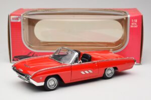 Ford Thunderbird Kabriolets Sarkans Anson 1:18 30334 Metāls — attēls 8 no 8