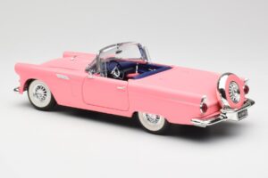Ford Thunderbird Rozā Revell 1:18 8804 Metāls — attēls 7 no 8