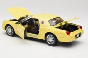 Ford Thunderbird Show Car Dzeltens Maisto 1:18 50336 Metāls — attēls 5 no 8