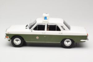 GAZ Volga GAZ-24 Policija MCG 1:18 MCG18015 Metāls — attēls 3 no 6
