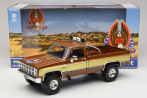 GMC K-2500 Sierra Grande Brūns GreenLight 1:18 13560 Metāls — attēls 8 no 8