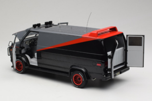 GMC Vandura A-Team Van Hot Wheels 1:18 V7439 Metāls — attēls 5 no 8