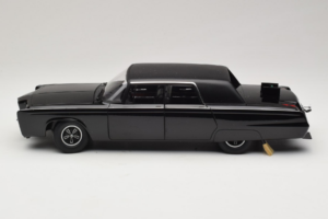 Chrysler Imperial Black Beauty Green Hornet TV Series AUTOart 1:18 71546 Metāls — attēls 4 no 8