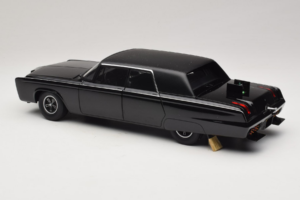Chrysler Imperial Black Beauty Green Hornet TV Series AUTOart 1:18 71546 Metāls — attēls 7 no 8