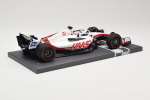 Haas VF-22 #20 K. Magnussen Bahrain GP 2022 Minichamps 1:18 117220120 Metāls — attēls 3 no 6