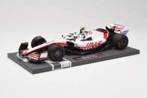 Haas VF-22 #47 M. Schumacher Bahrain GP 2022 Minichamps 1:18 117220147 Metāls — attēls 2 no 6