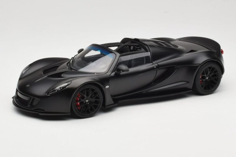 Hennessey Venom GT Carbon Black AUTOart 1:18 75401 Metāls