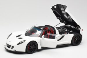 Hennessey Venom GT Balts AUTOart 1:18 75404 Metāls — attēls 2 no 8