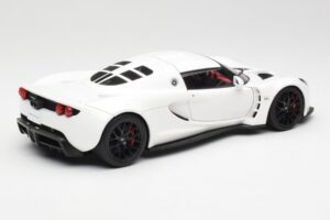 Hennessey Venom GT Balts AUTOart 1:18 75404 Metāls — attēls 3 no 8