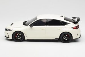 Honda Civic Type R FL5 Championship Balts Otto 1:18 OT1056 Sveķi — attēls 3 no 6