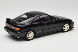Honda Integra Type R DC2 Pre-Facelift Flamenco Black Pearl MotorHelix 1:18 M85203 Metāls — attēls 3 no 8