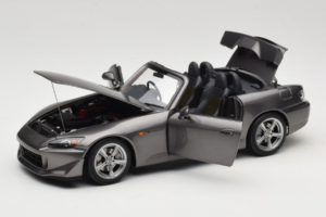 Honda S2000 AP2 Type S Moon Rock Metallic MotorHelix 1:18 M85111 Metāls — attēls 3 no 9