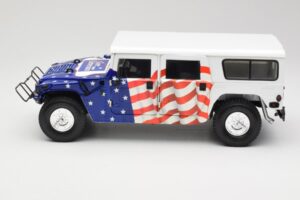 Hummer H1 AM General Gore-Lieberman Humvee America Exoto 1:18 1807 Metāls — attēls 4 no 8