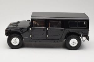 Hummer H1 Hard Top Melns Exoto 1:18 01803 Metāls — attēls 4 no 8