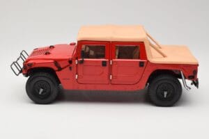 Hummer H1 Soft Top Sarkans Exoto 1:18 01805 Metāls — attēls 4 no 8