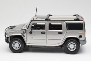 Hummer H2 Sudrabs Maisto 1:18 7449569 Metāls — attēls 4 no 8