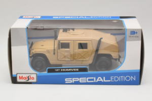 AM General Humvee Military Maisto 1:27 31974 Metāls