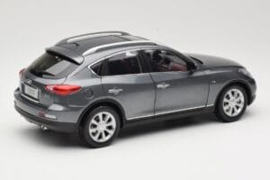 Infiniti EX25 J50 Grey Metallic Paudi Model 1:18 81L0049 Metāls — attēls 3 no 8