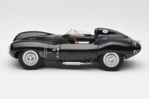 Jaguar D-Type Short Nose Zaļš AUTOart 1:18 73561 Metāls — attēls 3 no 6