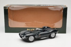 Jaguar D-Type Short Nose Zaļš AUTOart 1:18 73561 Metāls — attēls 6 no 6