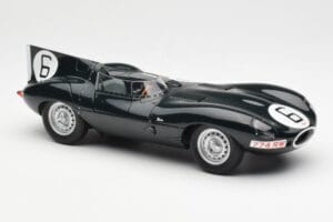 Jaguar D-Type #6 M. Hawthorn / I. Bueb Team Jaguar Cars Ltd 24 Hours of Le Mans 1955 AUTOart 1:18 85586 Metāls — attēls 4 no 6